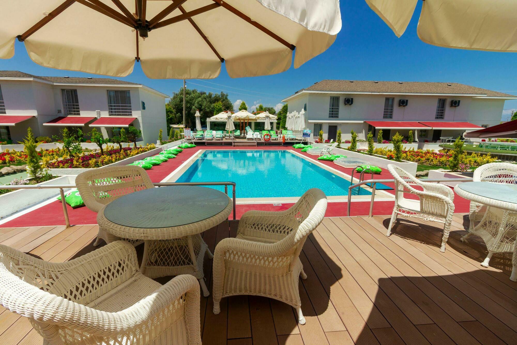 Vela Garden Resort Çeşme Exteriör bild